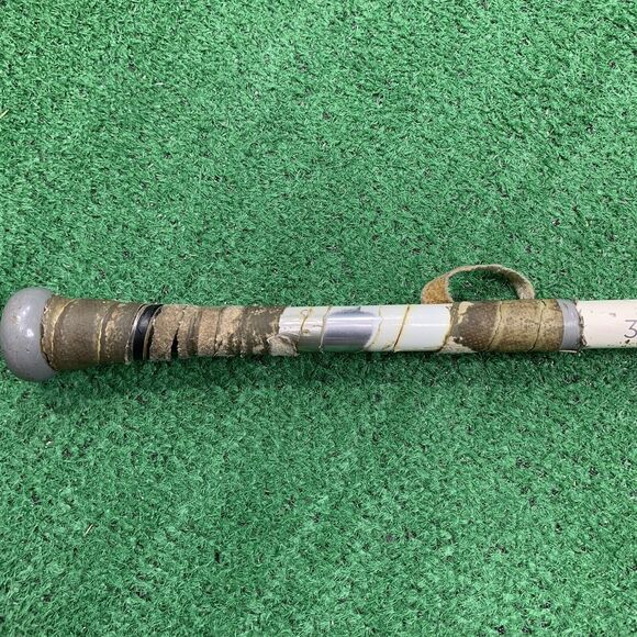 Marucci CAT6 BASEBALL BAT BBCOR .5 Model MCBC614 33" 30 oz 2 5/8" Diameter White - Picture 4 of 10